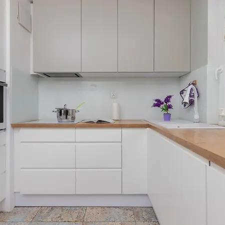 Spacious Family Near The Forest By Renters Gdynia