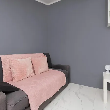 Spacious Family Near The Forest By Renters Daire *