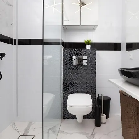 Spacious Family Near The Forest By Renters * Gdynia